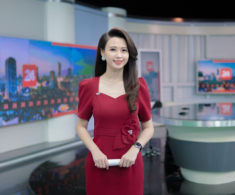Nữ MC đông con nhất nhì VTV bí mật làm mẹ lần 5, mới sinh 7 tháng ra đường trẻ đẹp như gái 18 không ai nhận ra