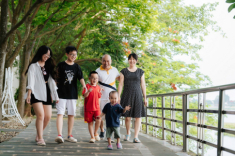 Ông bố Hà Nội tự tay làm trại hè ý nghĩa, 4 con vui sướng tận hưởng mùa hè