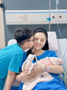 Thu Quỳnh tận hưởng cuộc sống mẹ đơn thân