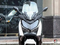 XMax 300 có khóc thét không, khi thấy BẢN SAO TX150E vừa ra mắt này?