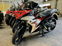 Yamaha MX King 150 2025 vừa cập bến thị trường Việt Nam với giá bán ngang ngửa Exciter 155
