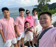2 BTV đông con nhất VTV: Quang Minh sinh 4 quý tử, Hương Liên 4 lần “vỡ chum” vẫn trẻ đẹp như thiếu nữ