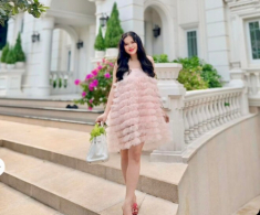 2 Hoa hậu đang mang bầu lên tiếng chuyện “mẹ chồng online”: Phương Lê áp lực, H‘Hen Niê không dám đăng hình tập tạ