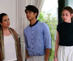 3 năm sau ly hôn, mẹ chồng cũ tới đưa tôi một thẻ ngân hàng, thấy số dư mà tôi bối rối