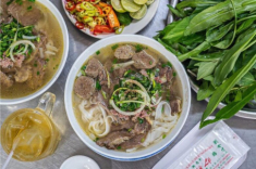 5 quán phở hàng chục năm tuổi ở Sài Gòn, hội cú đêm mê mẩn, hương vị gia truyền hút khách nườm nượp  