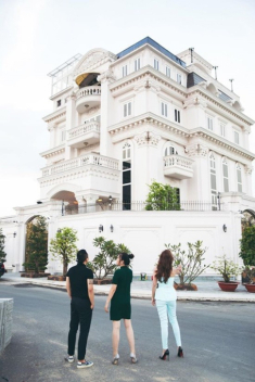 Cận cảnh bạch dinh trăm tỷ xa hoa bậc nhất của Lý Nhã Kỳ