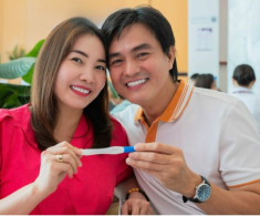 Cao Minh Đạt hạnh phúc chăm vợ đẹp mang thai con đầu lòng: “Hồi hộp, lo lắng, mong con đến bên mình”