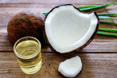 Chất “vàng lỏng” giá rẻ bán đầy chợ, dùng theo công thức “1 sáng - 1 tối” để da đẹp dáng thon