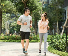 Chạy nhanh hay chạy chậm giúp trẻ lâu hơn? Chạy kiểu này giúp chị em trẻ hơn bạn bè ít nhất 5 tuổi