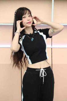 “Chị đẹp” võ thuật khiến netizen ngưỡng mộ bởi body săn chắc