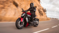Chiếc xe máy ‘Cruiser’ sắp ra mắt của Ducati có thể là chiếc xe điên rồ nhất từ trước đến nay
