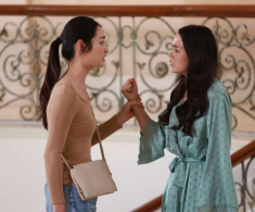 Chồng bắt tôi vay tiền nhà ngoại cho em gái anh mua nhà, 1 tháng sau em chồng đã ly hôn