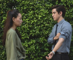 Chồng đi xa 3 năm mang về 2 tỷ, đêm đoàn tụ tôi vừa chạm vào người anh liền khóc xin tha