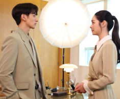 Chồng lương 150 triệu/tháng đưa vợ 10 triệu nhưng bị chê keo kiệt, tôi vặn hỏi một câu khiến cô ấy á khẩu