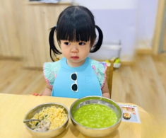 Con gái Đỗ Mỹ Linh “khó dỗ dành” khiến mẹ đau đầu, là “tiểu thư cành vàng” được bố chủ tịch đích thân đưa đón