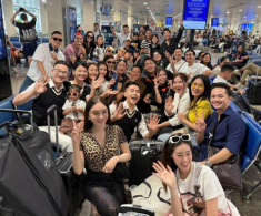 Dàn sao “rần rần” đến Phú Quốc ăn cưới Thanh Đoàn - Hà Trí Quang, 2 chú rể chơi lớn bao toàn bộ chi phí
