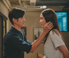 Đang ôm chồng chuẩn bị đi ngủ thì cô bạn thân gửi cho bức ảnh, tôi lập tức đòi ly hôn