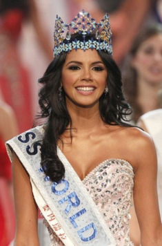 Danh hiệu Miss International của Thanh Thủy giúp Việt Nam tăng 8 bậc ở một BXH nhan sắc