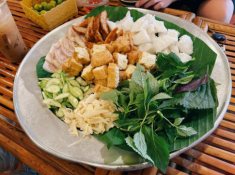 Đi tìm quán bún đậu mắm tôm chuẩn vị Hà Nội tại Sài Gòn: 7 địa chỉ đảm bảo ăn là “ghiền”