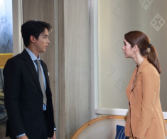 Định cho em trai vợ vay tiền mua nhà, vô tình nghe được cuộc điện thoại của vợ, tôi ly hôn