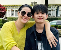 Em bé được Tăng Thanh Hà xem như con ruột nay điển trai ở tuổi 17, là trụ cột cho mẹ đơn thân nương tựa