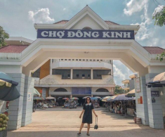 Ghé Lạng Sơn lạc lối trong khu chợ sầm uất nhất thành phố, tồn tại từ thế kỷ 17 đến nay vẫn đông nghịt khách vì giá rẻ