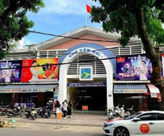 Giữa lòng Nha Trang có khu chợ tồn tại hơn 60 năm: Xưa chỉ là chợ dân sinh bé tí nay thành địa điểm du lịch nổi tiếng