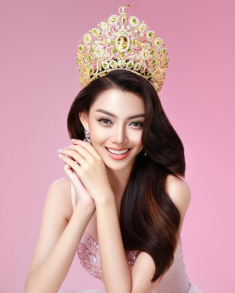 Hoa hậu 17 tuổi đẹp như ‘búp bê sống’ ở Miss Grand International là ai?