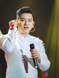 Hoài Lâm: “Tôi muốn gặp các con khi đủ chín chắn”