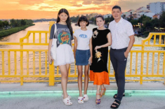 Hội công chúa nhà sao Việt chưa đến tuổi trăng rằm đã to cao ngang mẹ, con gái út Hồng Vân mũm mĩm dễ thương