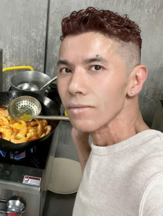 Kasim Hoàng Vũ mở nhà hàng ở Mỹ sau thời gian trị bệnh