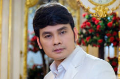 “Kép đẹp cải lương” vừa được phong NSND từng mang dao đi ngủ vì bị quấy rối, giờ 53 tuổi không lấy vợ
