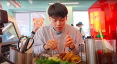 Khách Hàn so sánh món Việt ở Seoul với bản ‘gốc’