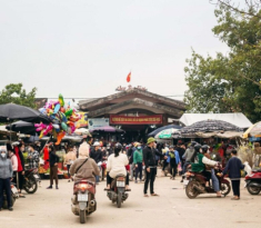 Khu chợ cổ nhất Quảng Bình: Xưa là chợ tạm dưới gốc cây, sau thành trung tâm mua sắm cực sầm uất