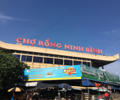Khu chợ lâu đời và nổi tiếng bậc nhất Ninh Bình, tồn tại hơn 200 năm giờ vẫn là địa điểm cực kỳ sầm uất