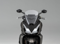 Kymco GT 350i 2024 khẳng định vẻ đẹp đẳng cấp xứng tầm với đấng mày râu