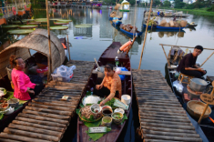 Lễ hội ẩm thực với hơn 600 đặc sản địa phương