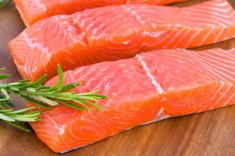 Loại cá tốt nhất thế giới ở Việt Nam hay cho mèo ăn, là “cá hồi cho nhà bình dân” vì vừa rẻ vừa giàu DHA