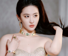 Lưu Diệc Phi lộ bản chất “đạo đức giả” vì mất giải Thị hậu, địa vị “chấp chới” trong dàn tiểu Hoa đán 85