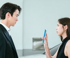 Ly hôn 3 năm, tôi say rượu nhắn “mình tái hôn đi”, chồng cũ trả lời khiến lòng tôi đau thắt