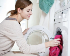 Máy giặt không giặt sạch được quần áo? Bạn đã biết sử dụng 4 chế độ làm sạch này chưa?