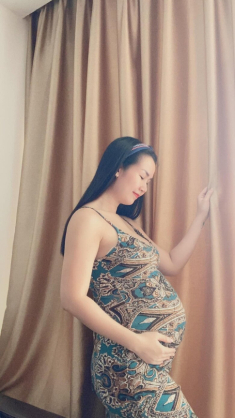 Mẹ chồng ngoại quốc của sao Việt khi có cháu: Mẹ chồng Võ Hạ Trâm “đáng thương” nhất, Phương Vy được chăm tận 4 tháng