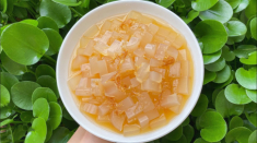 Món ăn đặc sản Quảng Ngãi giải khát mùa hè, nhìn tưởng thạch rau câu nhưng đậm vị biển cả, giá rẻ giật mình