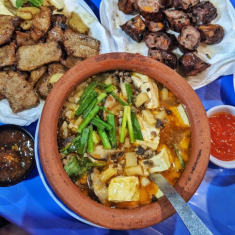 Món đậu phụ độc lạ nhất Hà Nội, nghe tên phức tạp mà nguyên liệu cực quen, tìm mỏi mắt chưa thấy quán thứ 2