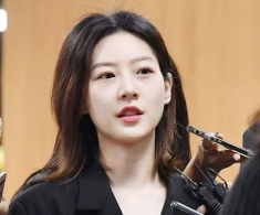 Món nợ đến chết vẫn không thể trả của Kim Sae Ron, bố nữ diễn viên vạch mặt kẻ hại con gái