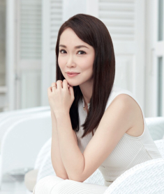 Mỹ nhân Thần điêu đại hiệp U55 nắm giữ 3 bí quyết đơn giản để mái tóc dày mượt như suối