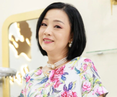 Mỹ nhân Việt duy nhất sinh ra để làm công chúa, đẹp như bước ra từ truyện cổ tích, showbiz hiếm có ai được vậy