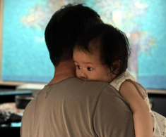 Nhạc sĩ Quốc Trung khẳng định cháu gái cưng “mê ông nhất”, hé lộ vợ cũ Thanh Lam là người nghiêm khắc hơn