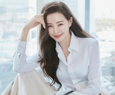 Nhan sắc cựu Hoa hậu bị phạt thuế gần 100 tỷ đồng gấp đôi Song Hye Kyo, suýt phải bỏ con ở tuổi 40