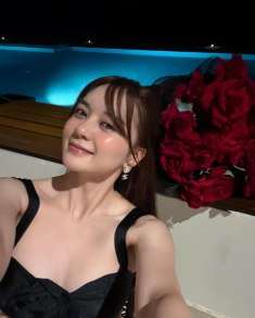 Nhan sắc đời thực của nữ ca sĩ xứ Thanh được Hồ Ngọc Hà khen ‘em đẹp và mướt hơn chị’